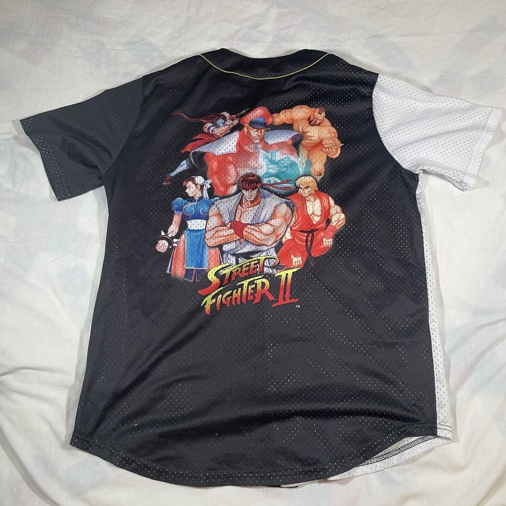 Street Fighter II Mens Shirt Size Medium Black Baseball Jersey Graphic Back Mesh